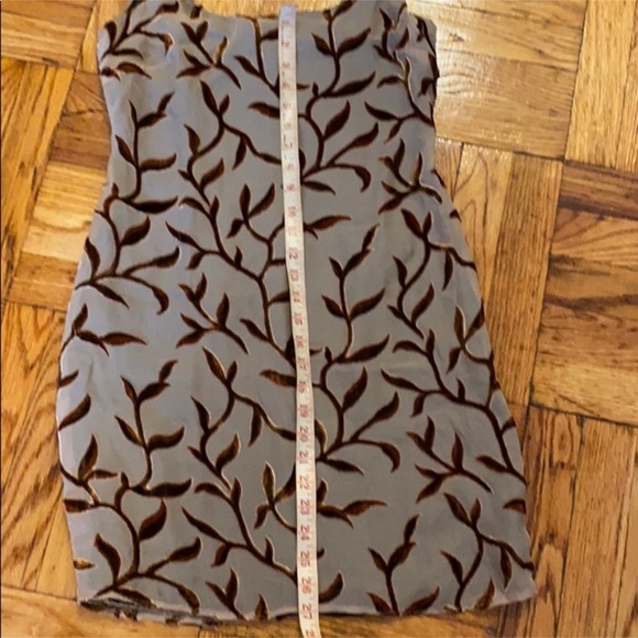 Saks fifth ave chiffon dress with lining. Size S - Picture 3 of 7